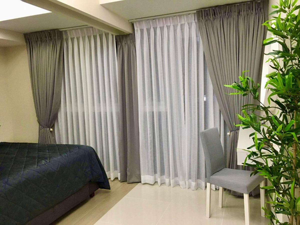 New & Modern Cozy 1Br W/ Balcony@Bgc, Wifi 300Mbps Apartment Manila Exterior photo